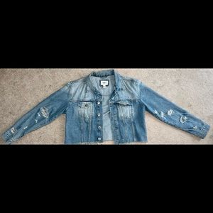 Cropped denim jacket